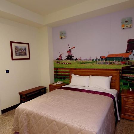 Hongfu Elegant Business Hotel Csungli Kültér fotó