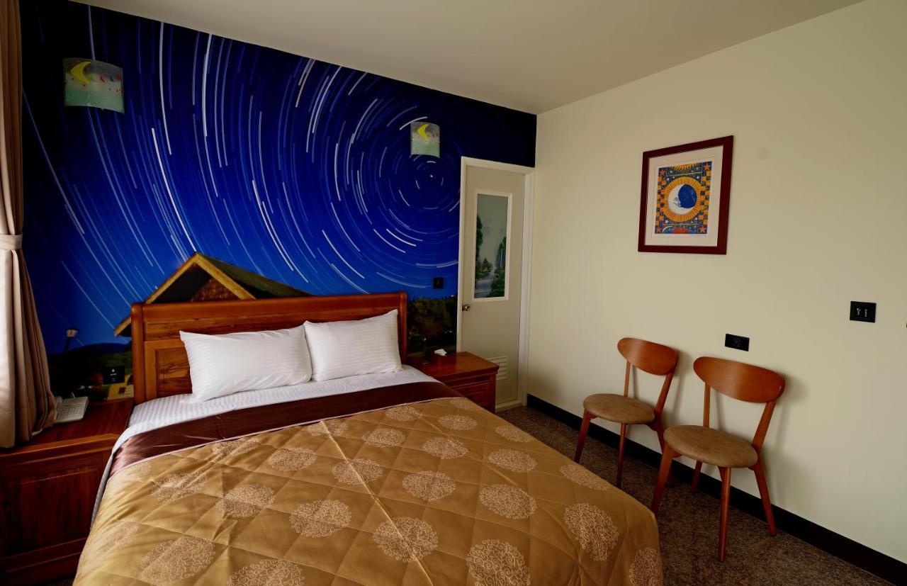 Hongfu Elegant Business Hotel Csungli Kültér fotó