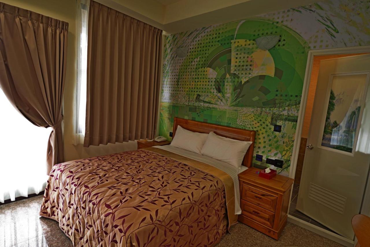 Hongfu Elegant Business Hotel Csungli Kültér fotó