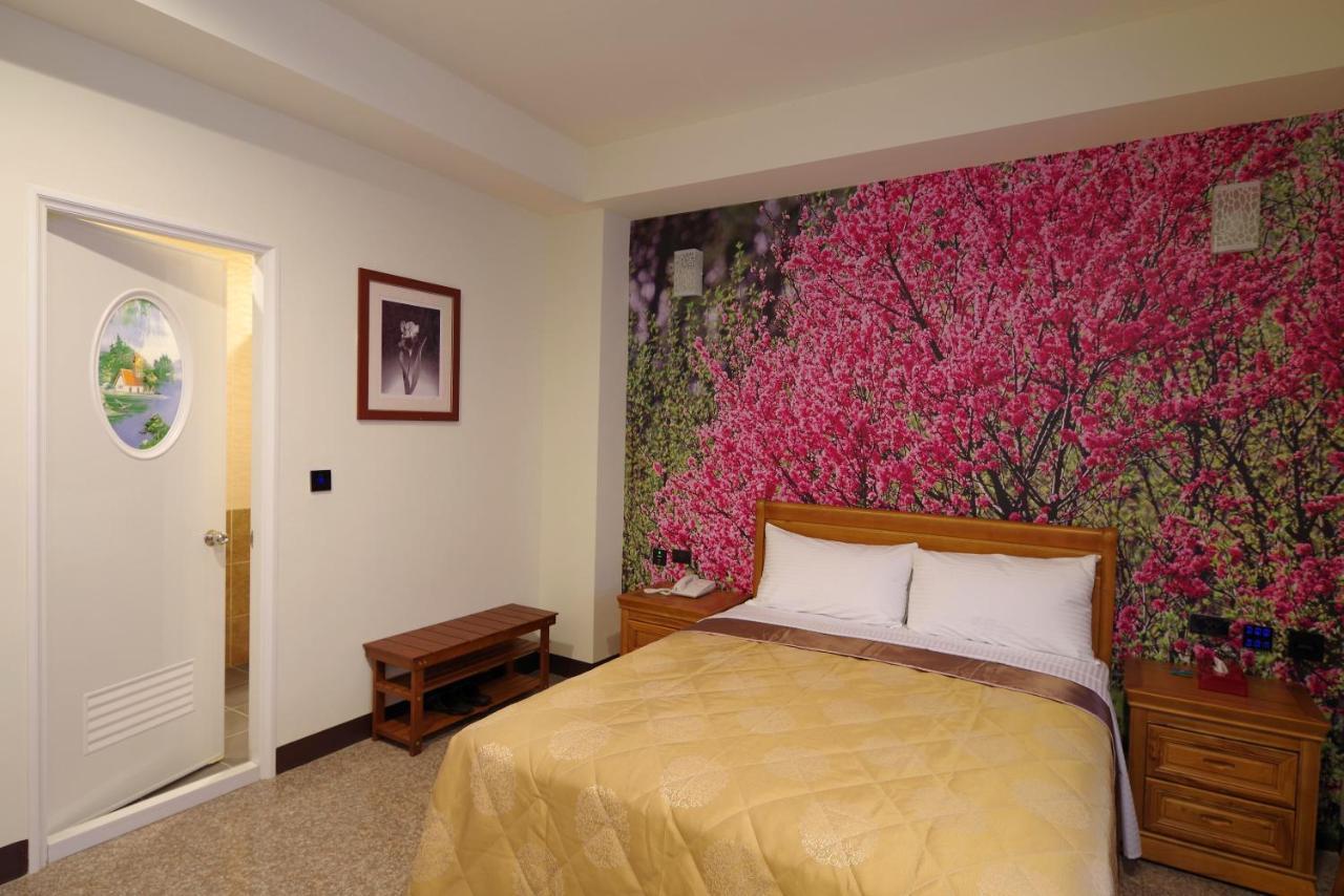 Hongfu Elegant Business Hotel Csungli Kültér fotó